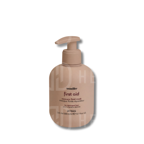 BY FAMA WONDHER First Aid maska odżywcza do włosów ​​zniszczonych 300 ml
