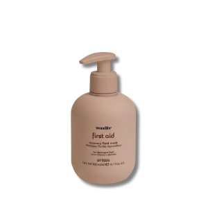 BY FAMA WONDHER First Aid maska odżywcza do włosów ​​zniszczonych 300 ml