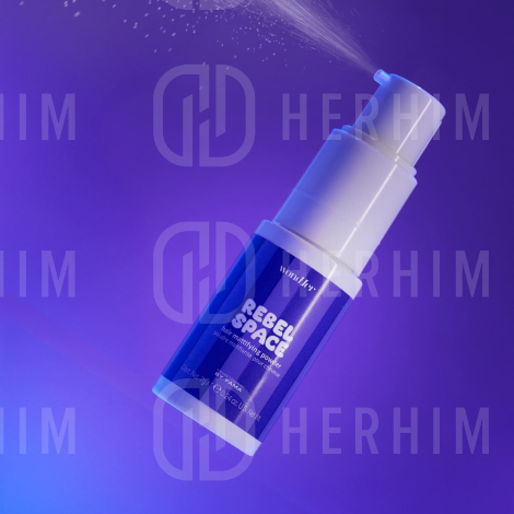 BY FAMA WONDHER STYLE Rebel Space teksturyzujący puder matujący włosy 7 g - 3